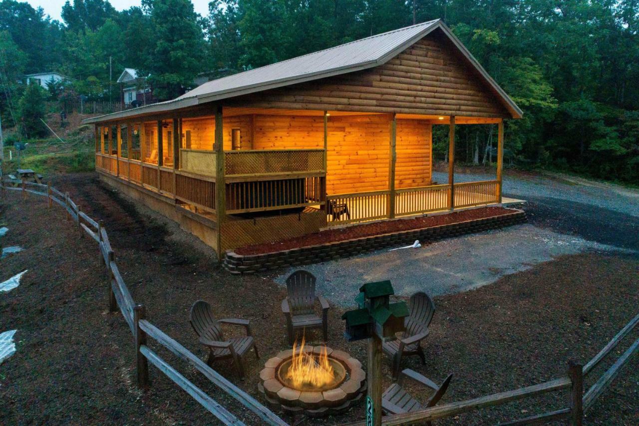 4 Bed 3 Bath Vacation Home In Bryson City Eksteriør billede